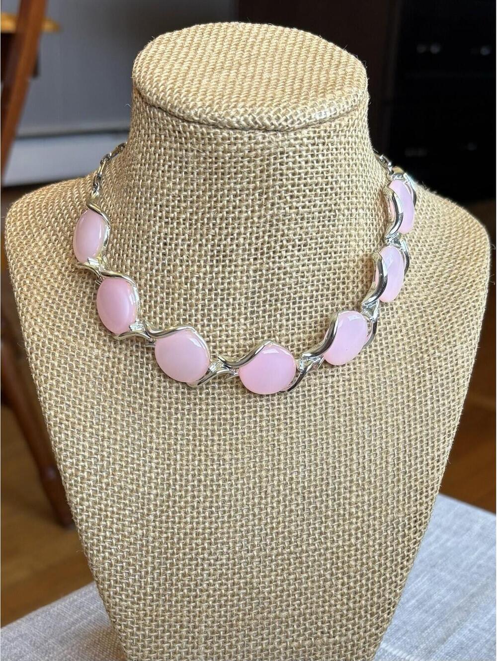 Vintage Pink Thermoset Lucite Necklace Silver Tone Chunky Choker